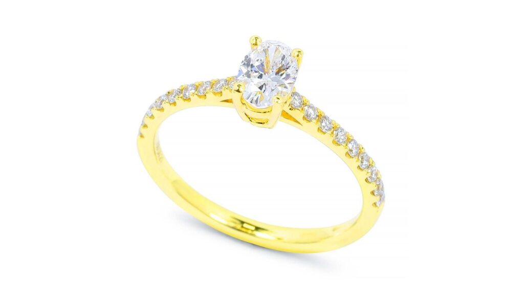 Sárga arany eljegyzési gyűrű a White & Black ékszer kínálatában